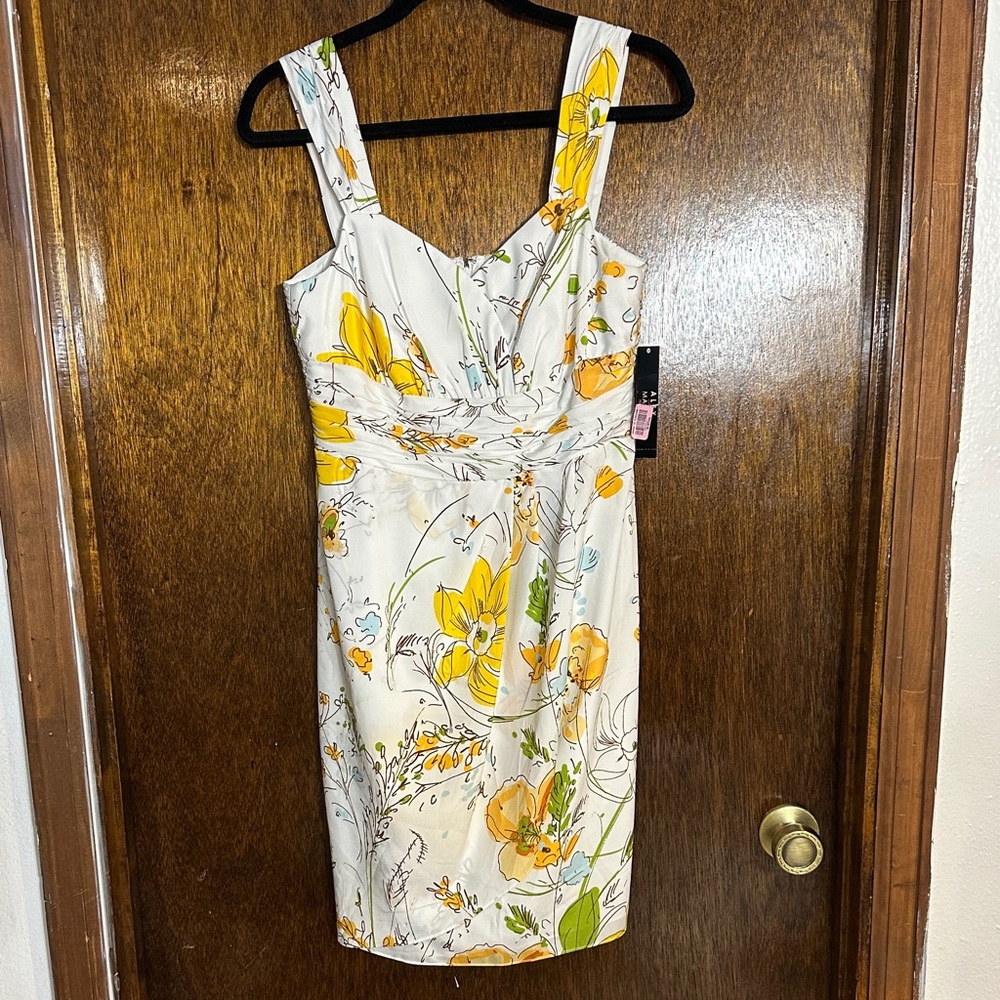 Alex Marie Petite size 6 Floral Print White and Yellow Dress Caroline Dress